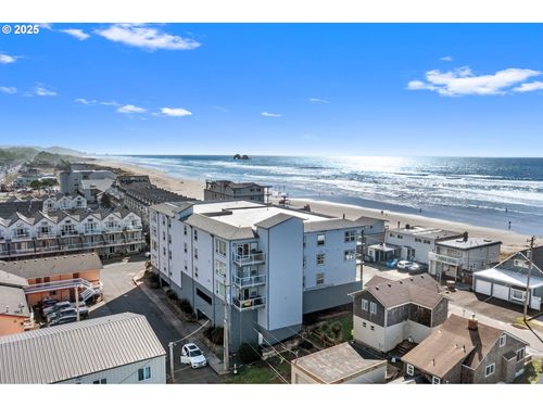 43-300 N Pacific St, Rockaway Beach, OR, 97136-4008 | Card Image