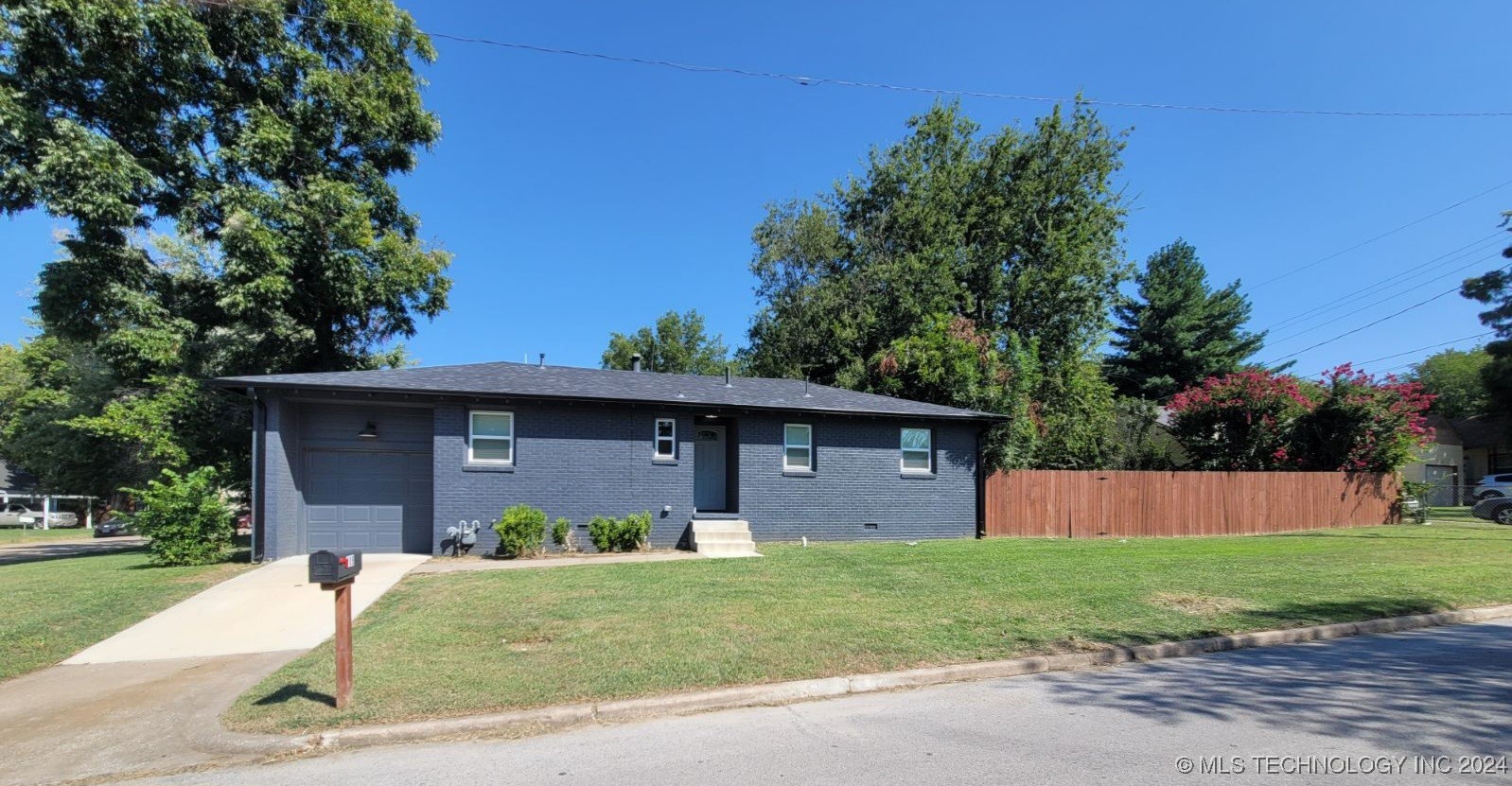 Evanston Ave, Tulsa, OK 74104