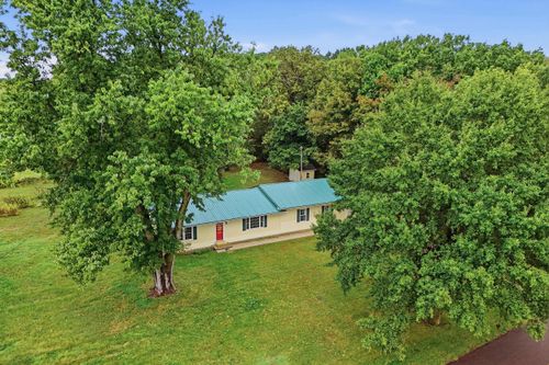 12981 N Old No 7, COLUMBIA, MO, 65202 | Card Image