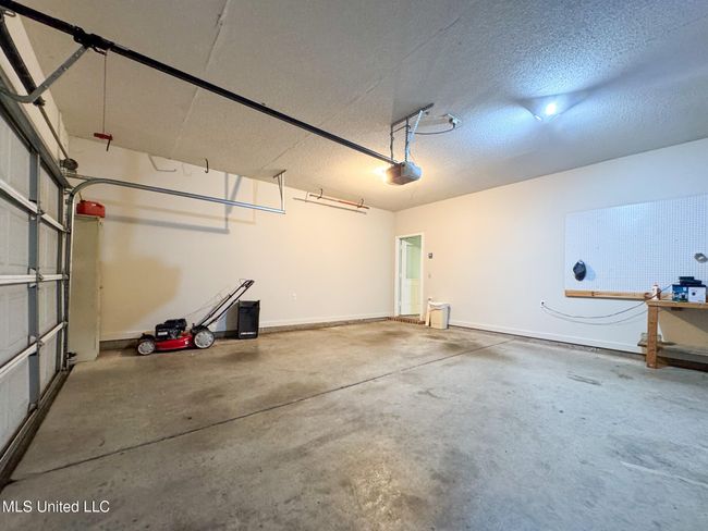 Stone Cross Garage | Image 55