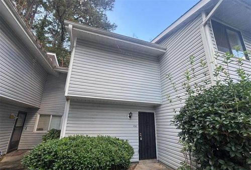 8569 Creekwood Way, Jonesboro, GA, 30238-4355 | Card Image