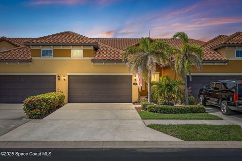 88 Redondo Dr, Satellite Beach, FL, 32937-5718 | Card Image