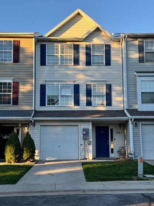 361 E 525 S, Clearfield, UT, 84015-1093 | Card Image