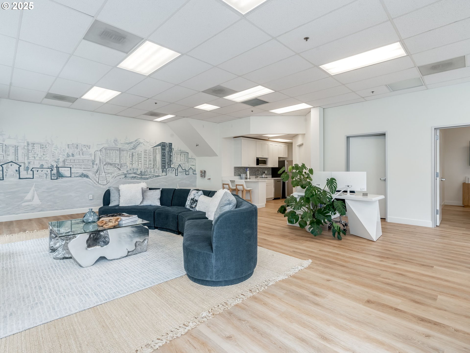 Commercial Lease in Vancouver 5