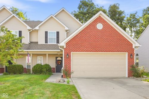 2743 Rylee Ct, Greenwood, IN, 46143-6845 | Card Image