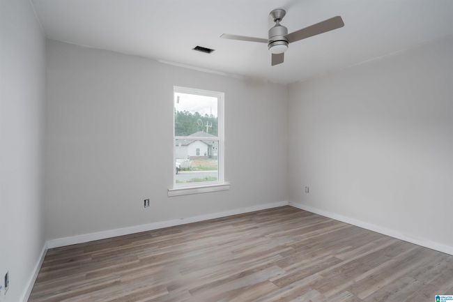 10368 Squires Way, House other with 4 bedrooms, 2 bathrooms and null parking in Vance AL | Image 16
