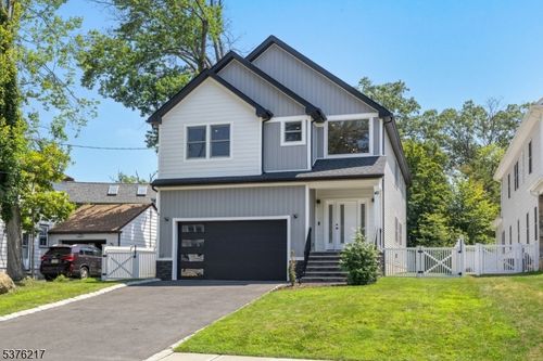 45 Virginia Ave, Livingston, NJ, 07039-2952 | Card Image
