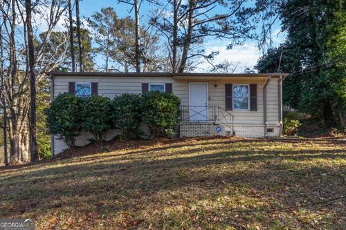 2361 Swallow Cir Se, Atlanta, GA, 30315-6515 | Card Image