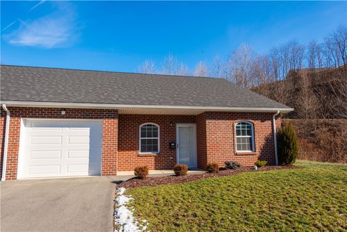 15-201 Adia Ln, Lower Burrell, PA, 15068-7915 | Card Image