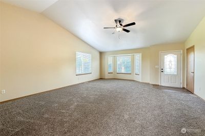 7320 Saddlebrook Drive, House other with 3 bedrooms, 1 bathrooms and 2 parking in Yakima WA | Image 2