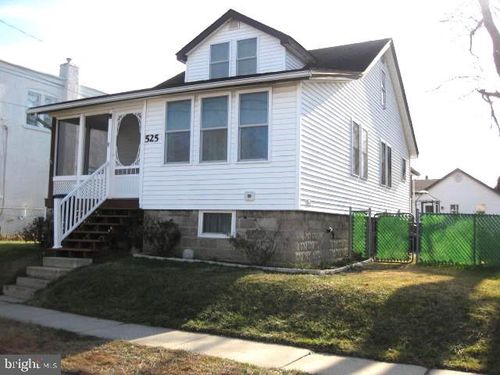 525 Taylor Ave, UPPER CHICHESTER, PA, 19061-4050 | Card Image