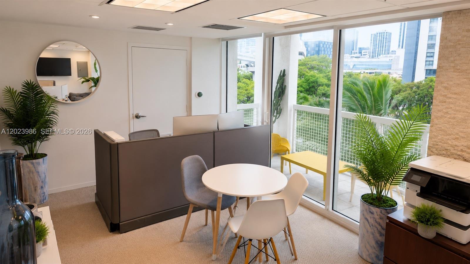 Commercial Sale in Miami 5