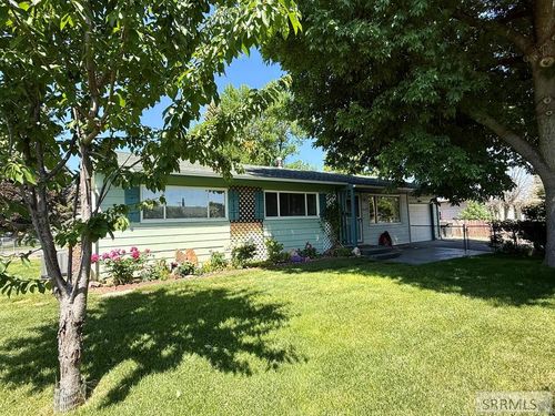 645 Kelsey Ave, Idaho Falls, ID, 83401-3023 | Card Image
