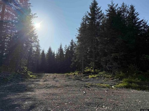 lot-3-block-15-372 Cedar St., Yakutat, AK, 99689-0000 | Card Image