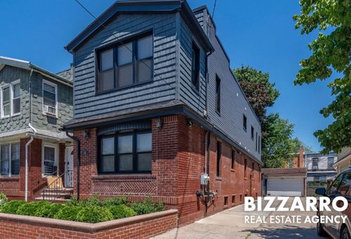 935 E 31st St, Brooklyn, NY, 11210-3831 | Card Image