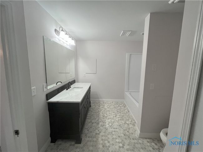 4032 Burnham Ave, House other with 3 bedrooms, 2 bathrooms and null parking in Toledo OH | Image 16