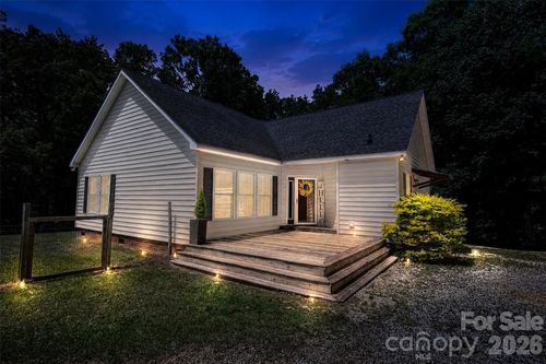 719 Phillipstown Rd, Kershaw, SC, 29067-8560 | Card Image