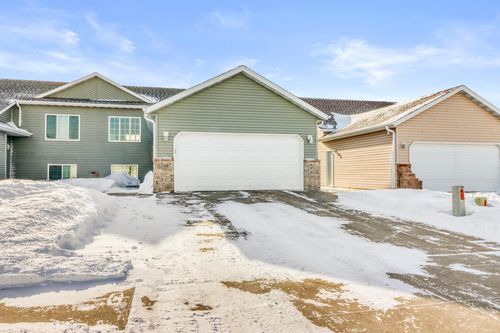 1549 34th Ave S, Moorhead, MN, 56560-6967 | Card Image