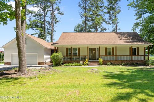 206 Stony Branch Rd, New Bern, NC, 28562-9329 | Card Image