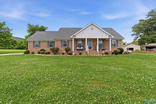 a-2668A Hurricane Rd, New Market, AL, 35761-8243 | Card Image