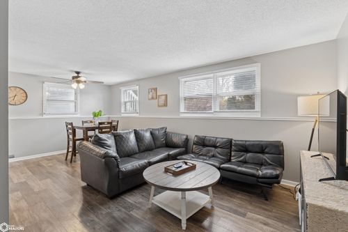 apt-1-2 Country Ln, Ventura, IA, 50482-5066 | Card Image