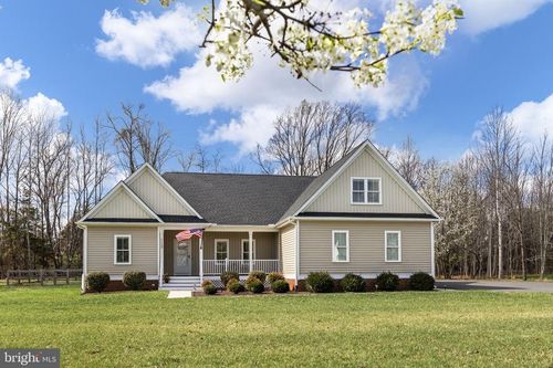 113 Bear Ct, BUMPASS, VA, 23024-4954 | Card Image