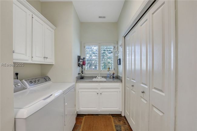 80 Peninsula Dr, House other with 3 bedrooms, 2 bathrooms and null parking in Hilton Head Island SC | Image 44