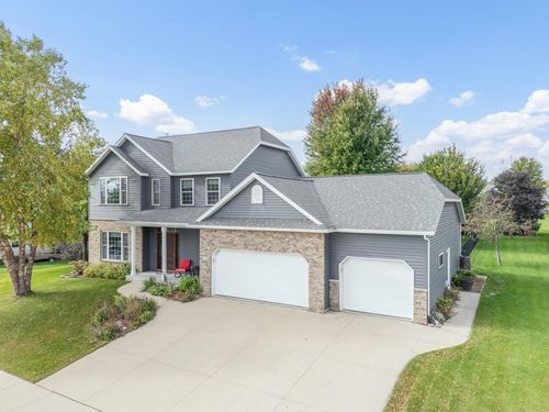 5005 Scenic Oak Dr Sw, Rochester, MN, 55902-2532 | Card Image