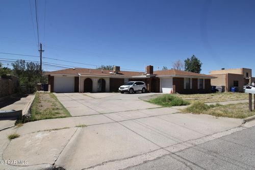 2-6937 Alto Rey Ave, El Paso, TX, 79912-3015 | Card Image