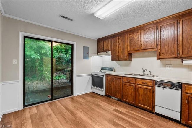 811 Brickwood Ct, House other with 2 bedrooms, 1 bathrooms and null parking in Winston Salem NC | Image 8