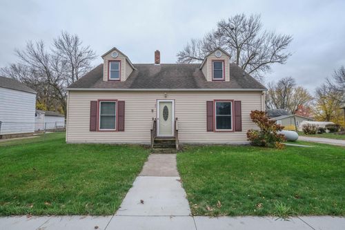 21 Cedar St, Easton, MN, 56025-2006 | Card Image