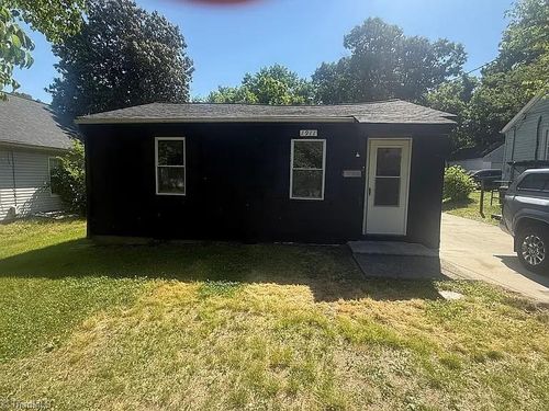 1911 Francis Street, Winston Salem, NC, 27107 | Card Image