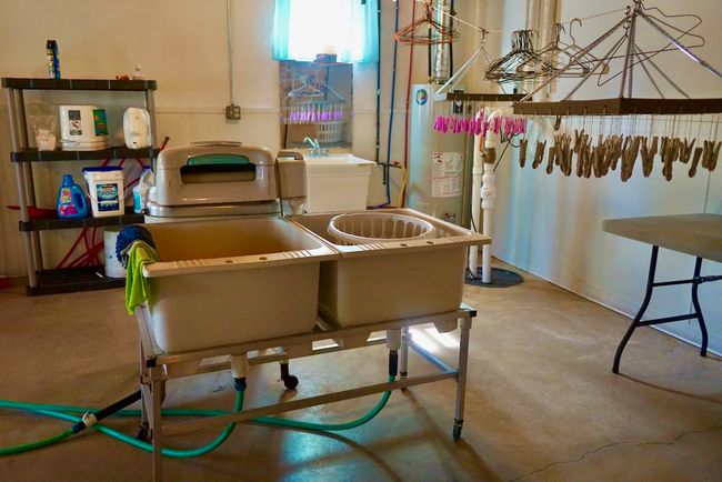 laundry in basement | Image 21