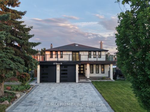 157 Jeanne Dr, Woodbridge, ON, L4L1X8 | Card Image