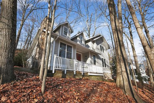 12772 Lakeland Ln, Sawyer, MI, 49125-9398 | Card Image