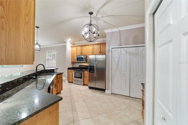 2127 Ne 38 Th Ter, House other with 3 bedrooms, 2 bathrooms and null parking in Ocala FL | Image 12