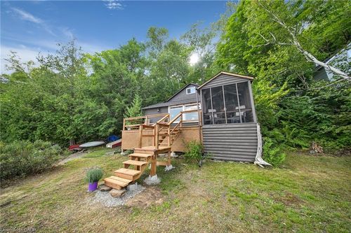 2724 Kushog Lake Rd, Algonquin Highlands, ON, K0M1S0 | Card Image