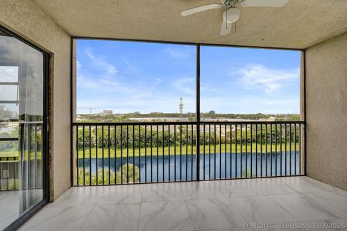 707-2200 S Cypress Bend Dr, Pompano Beach, FL, 33069-4428 | Card Image