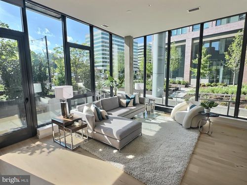 th1-3130 Potomac Avenue, ARLINGTON, VA, 22202 | Card Image