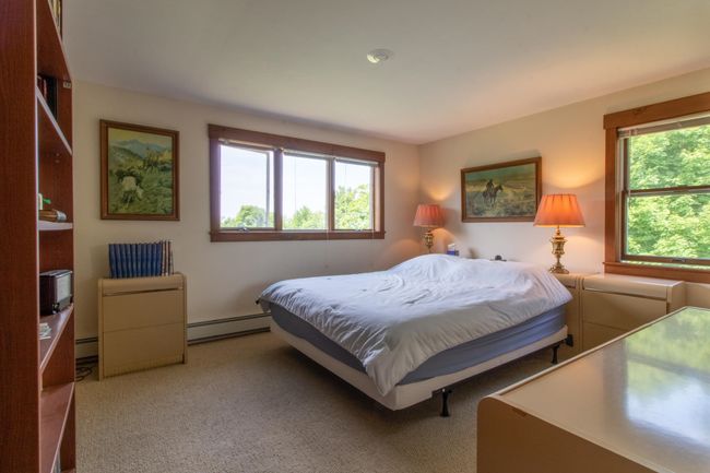 2425 Old Silo Rd, House other with 3 bedrooms, 3 bathrooms and null parking in Saint Johnsbury VT | Image 22