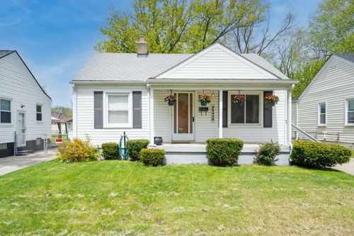 25430 Colgate St, Dearborn Heights, MI, 48125-1547 | Card Image
