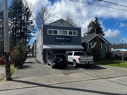 b-571 Mcphee Ave, Courtenay, BC, V9N2Z7 | Card Image