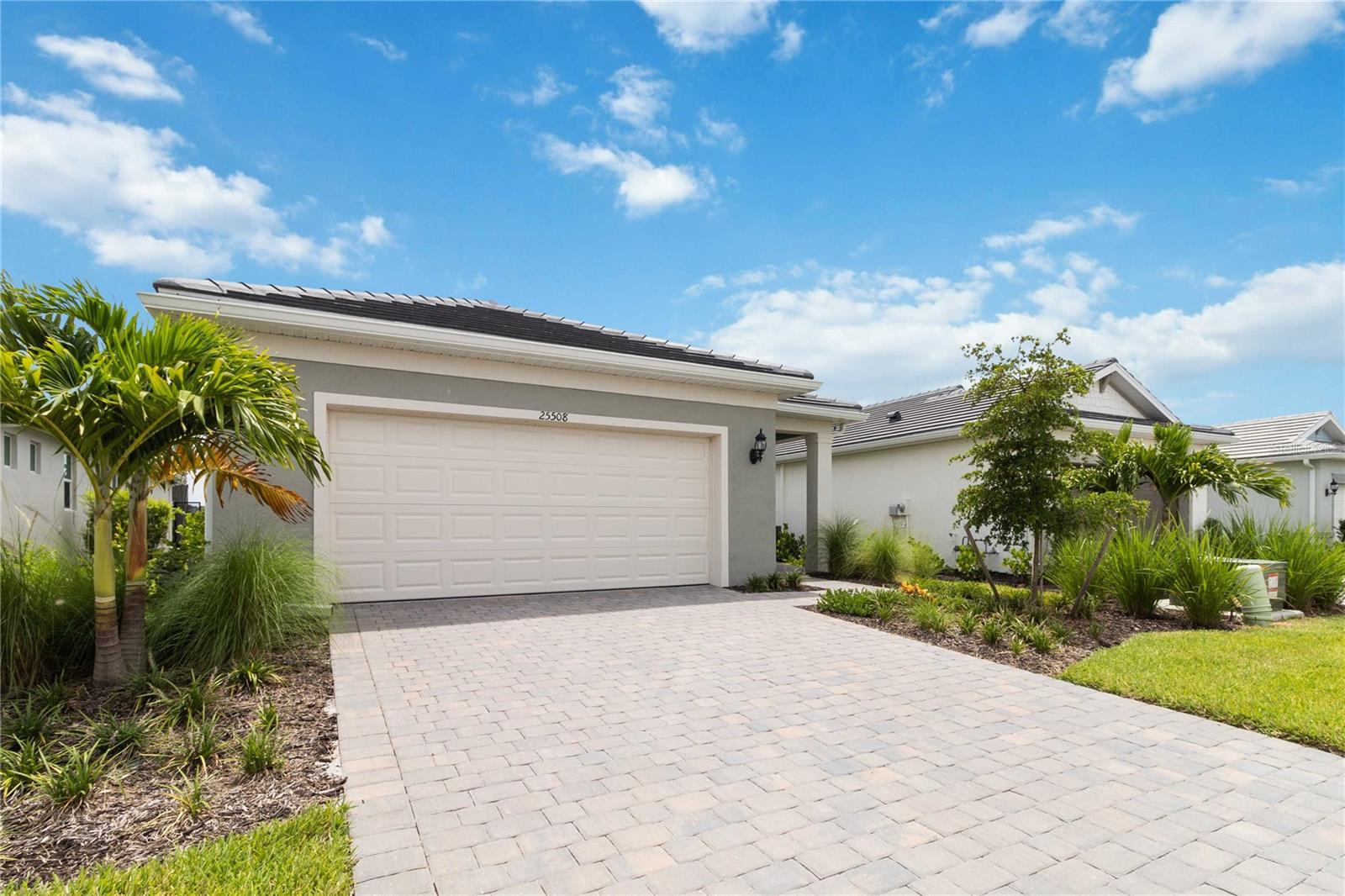 Royal Tern Ln, Englewood, FL 34223