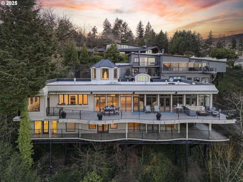 1040 Sw Myrtle Dr, Portland, OR, 97201-2269 | Card Image