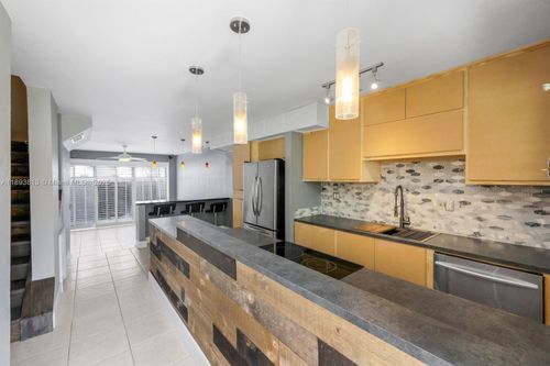 apt-122-10900 Sw 104th St, Miami, FL, 33176-3303 | Card Image