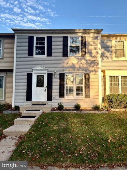 9 Gravenhurst Ct, NORTH POTOMAC, MD, 20878-3446 | Card Image