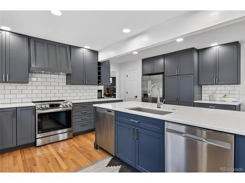 807 Rock Rose Ct, Louisville, CO, 80027-3121 | Card Image