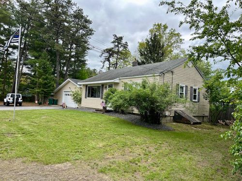 33 Salmon Falls Rd, Rochester, NH, 03868-8620 | Card Image