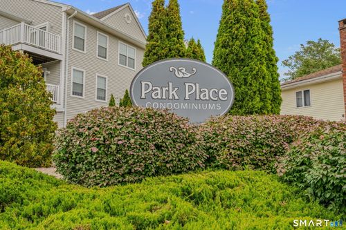 209-128 Meridian St, Groton, CT, 06340-4069 | Card Image