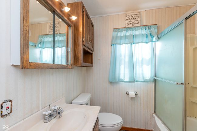 715 N Elm St, House other with 3 bedrooms, 2 bathrooms and null parking in Seymour IN | Image 17